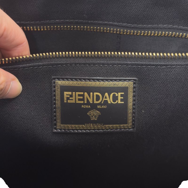 FENDACE Fendi 聯乘 Versace 2用袋-17