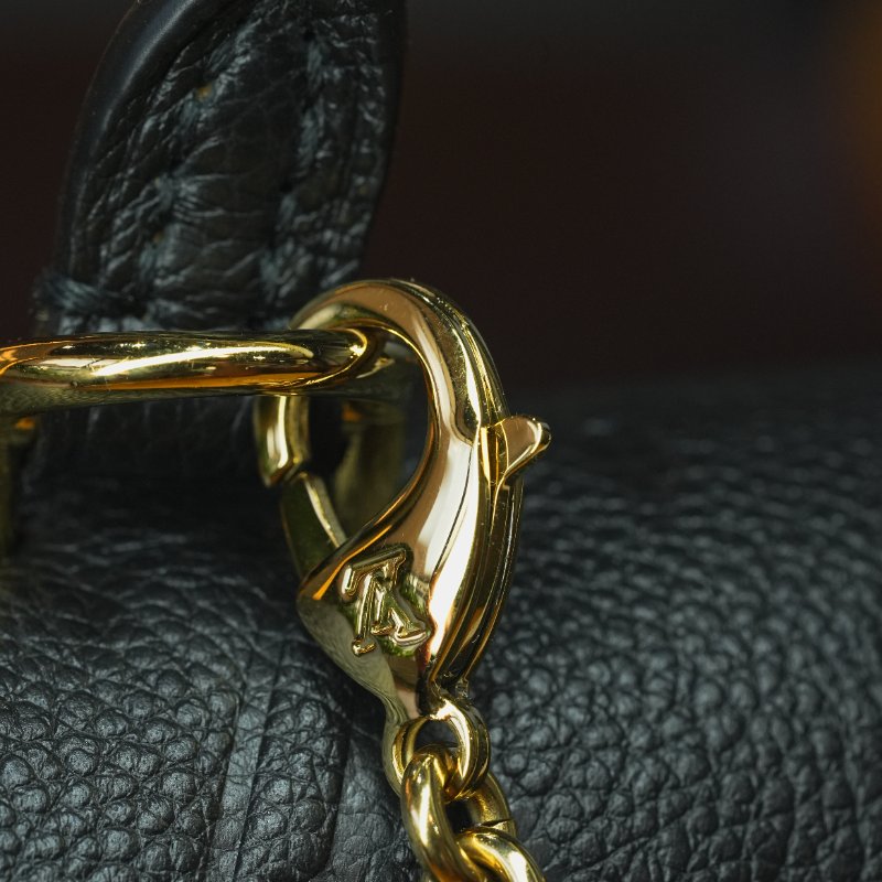 LouisVuitton/路易威登 黑牛皮壓紋Madeleine NANO 瑪德琳 鏈條斜挎包 芯片款-20