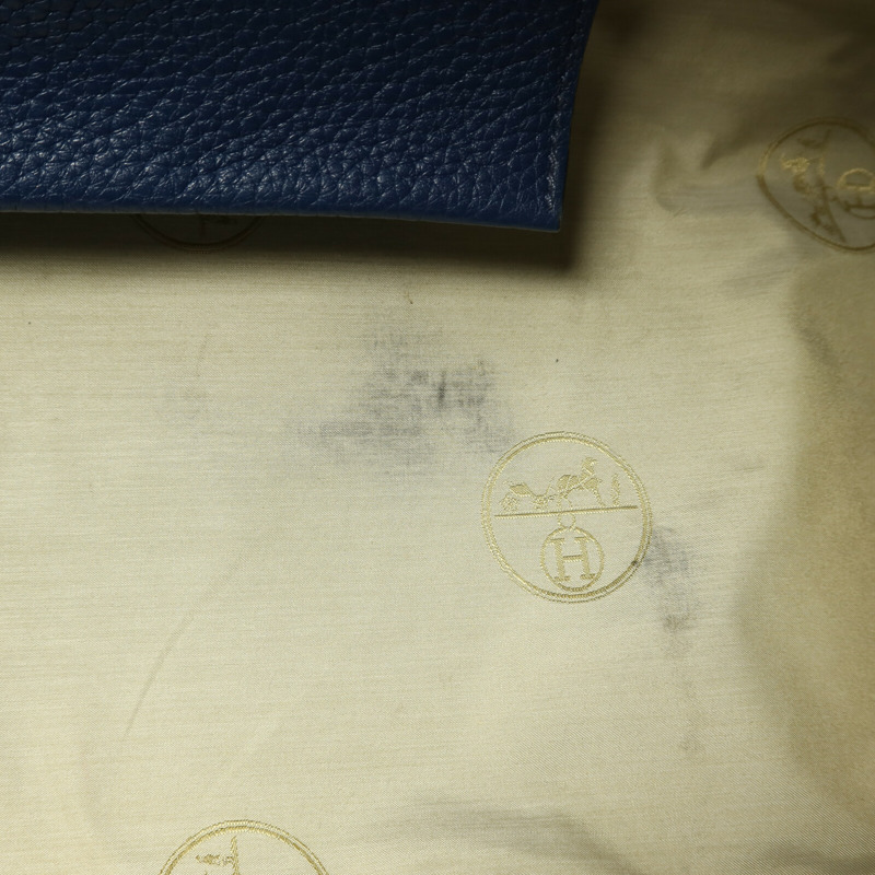 HERMES Clemence皮革Atlas 42銀扣肩背袋Bleu Saphir-13