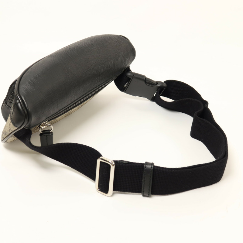 GUCCI 塗層帆布Waist Bag銀扣腰包-8