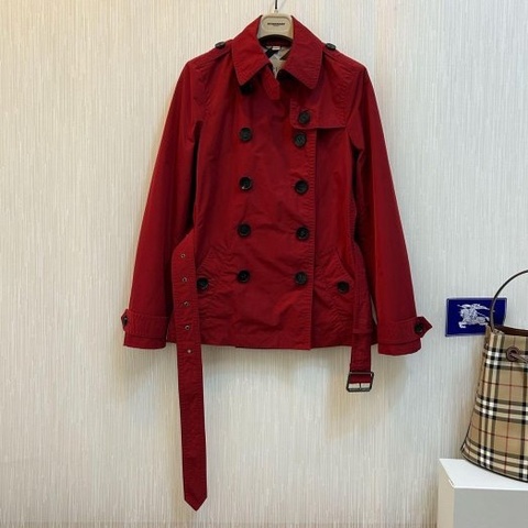 BURBERRY英國紅色塔夫綢短風衣UK4