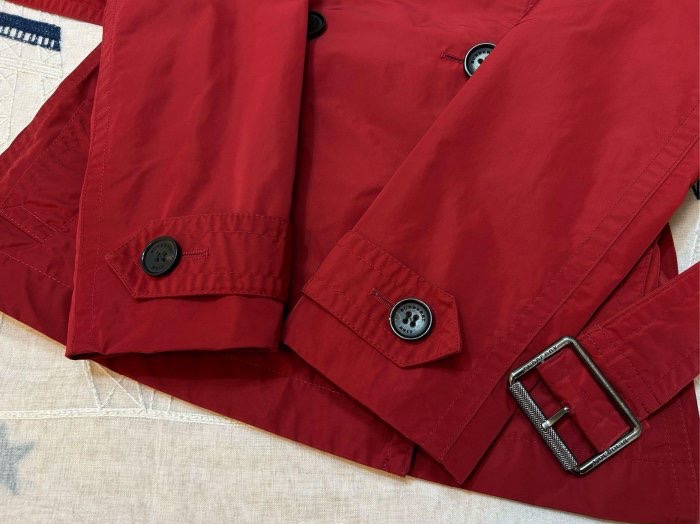 BURBERRY英國紅色塔夫綢短風衣UK4-5