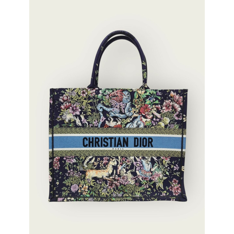【包稅】DIOR 海軍藍多色花卉刺繡Logo書包手提袋（大號）-0