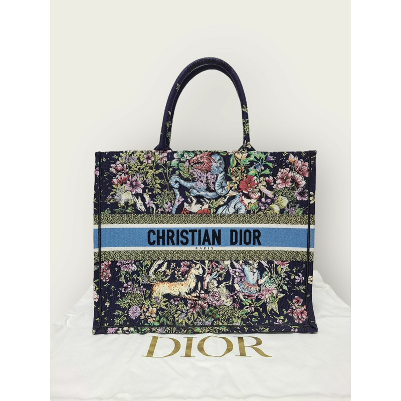 【包稅】DIOR 海軍藍多色花卉刺繡Logo書包手提袋（大號）-6
