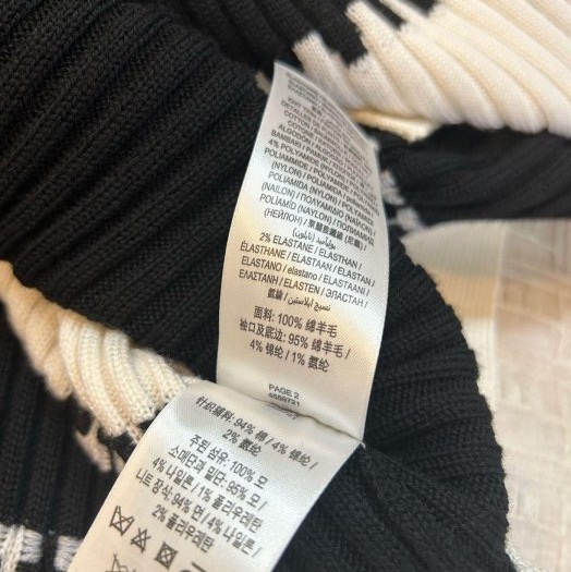 BURBERRY英國黑標男款黑白毛衣S-12