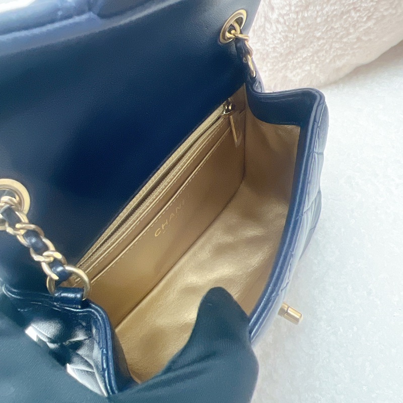 Chanel cf17 深藍色金球方胖子-12