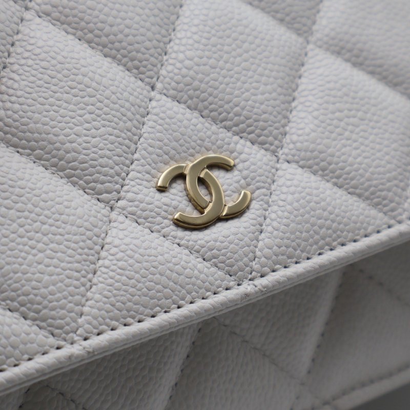 CHANEL 經典粒面牛皮WOC - 白金-6