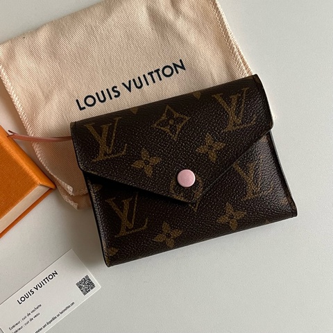 🔸 LV 老花零錢短夾（粉色）
