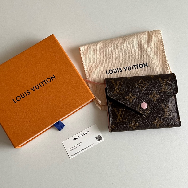 🔸 LV 老花零錢短夾（粉色）-1