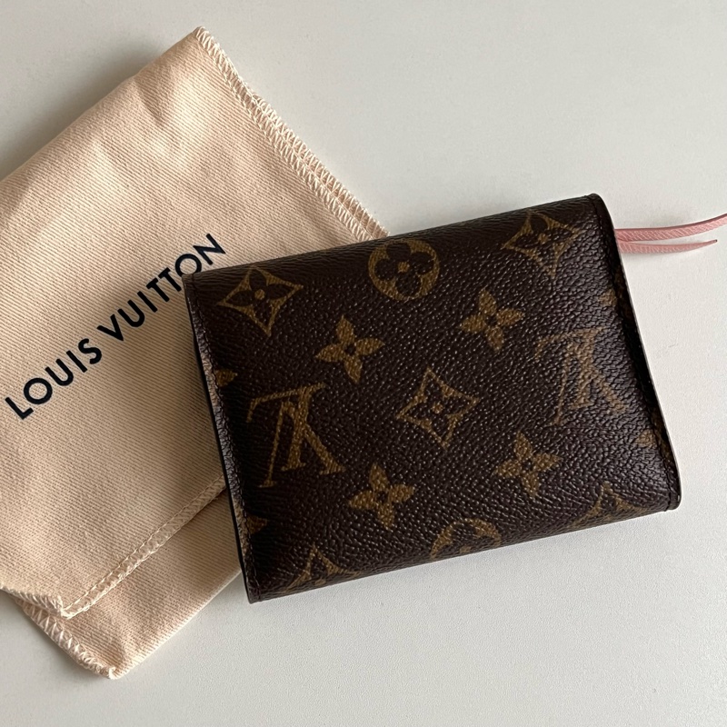 🔸 LV 老花零錢短夾（粉色）-12