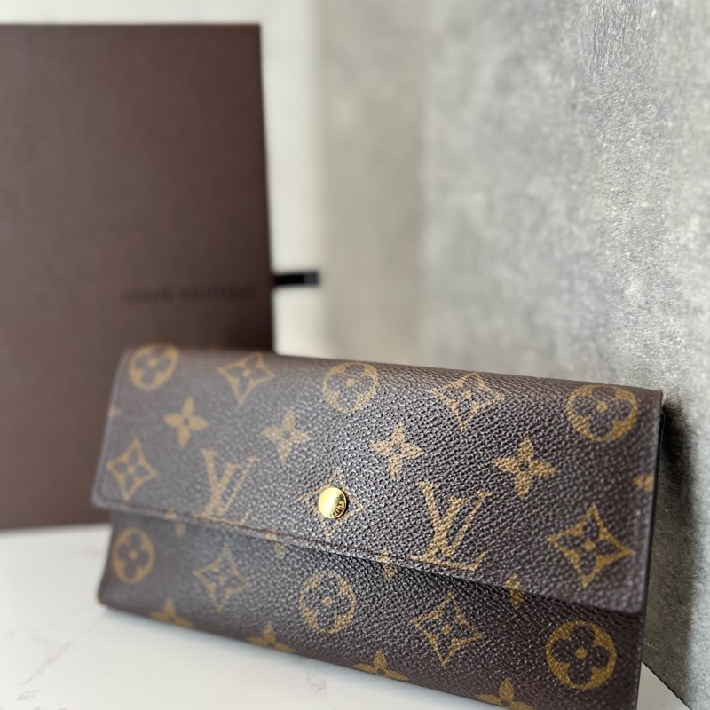 💗香緹國際精品💗 768 LV 對折長夾 #M63006 盒裝完整-1