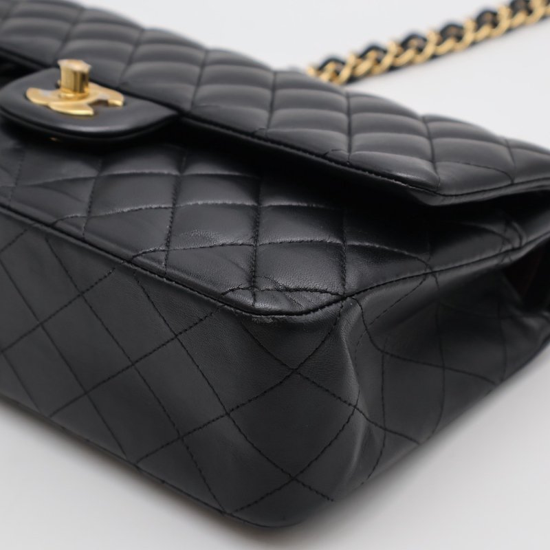 CHANEL 經典口蓋包 CF25 - 羊皮黑金27開-9