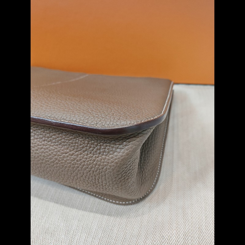 Hermes Halzan 31 
大象灰銀扣-9