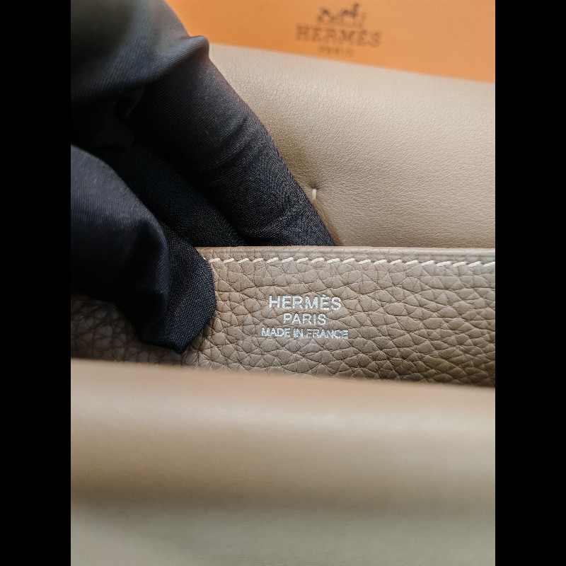 Hermes Halzan 31 
大象灰銀扣-15