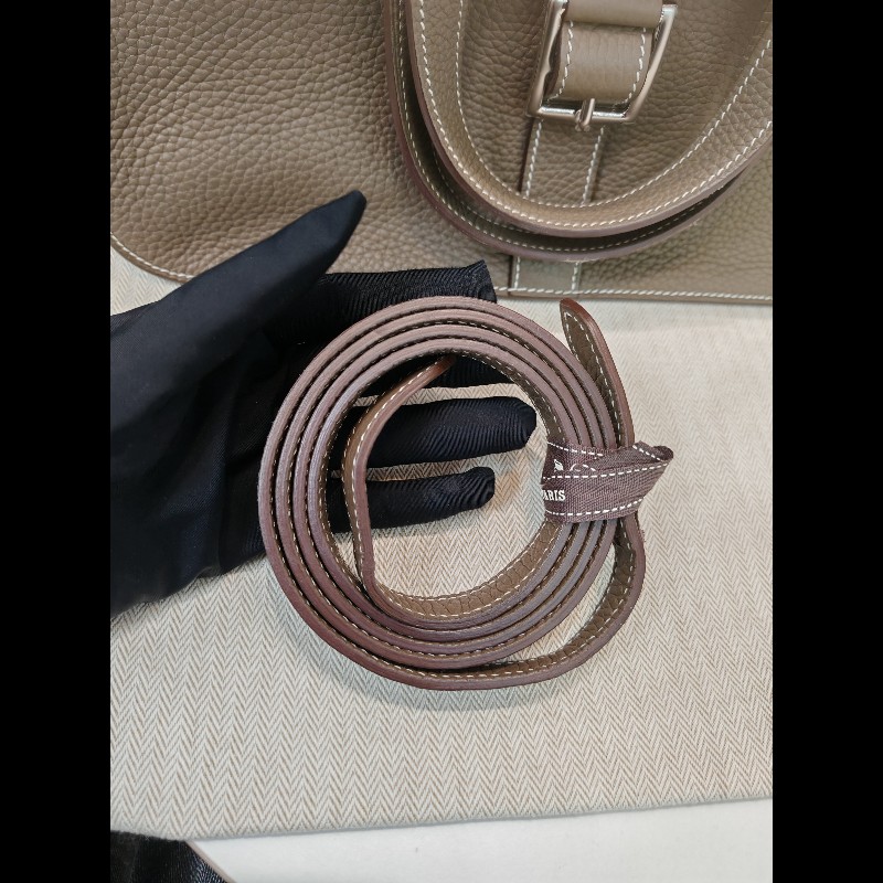 Hermes Halzan 31 
大象灰銀扣-21