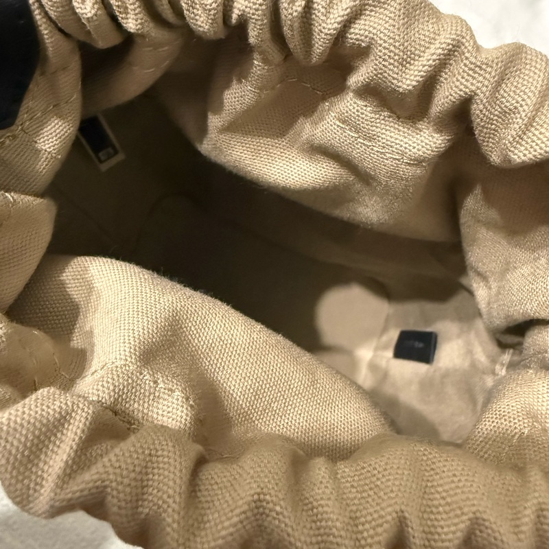 Chloé Roy 系列 黑色水桶包 99新-11