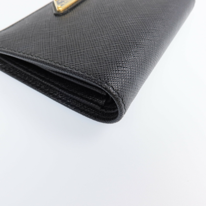 PRADA Saffiano皮革Fold Wallet金扣錢包-8