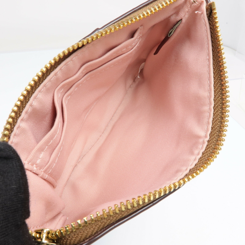 COACH 塗層帆布Pouch金扣錢包-11