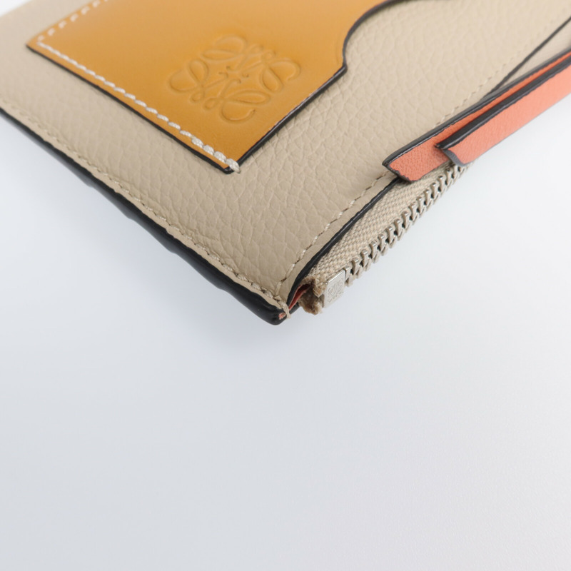 LOEWE 牛皮皮革Card Case銀扣卡片套-8