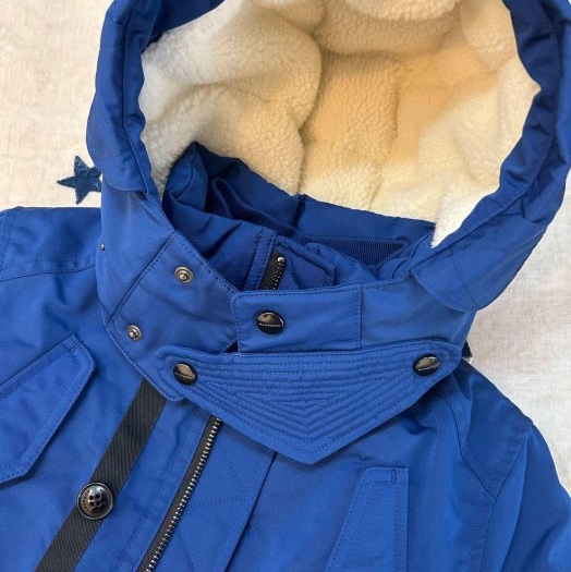 BURBERRY童款連帽風雪外套6Y-8