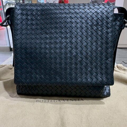 Bottega Veneta 編織掀蓋側背包