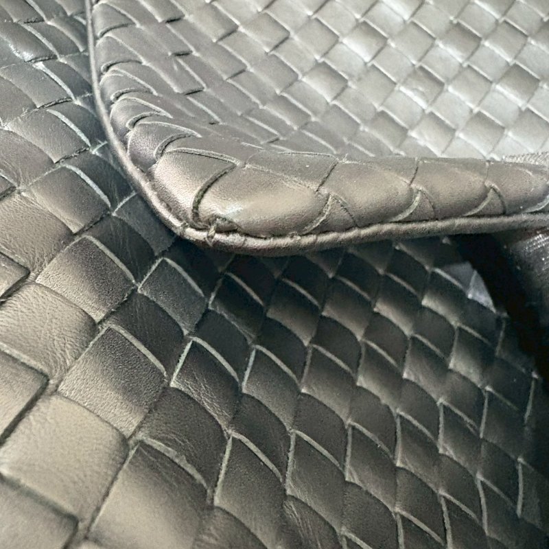 Bottega Veneta 編織掀蓋側背包-7