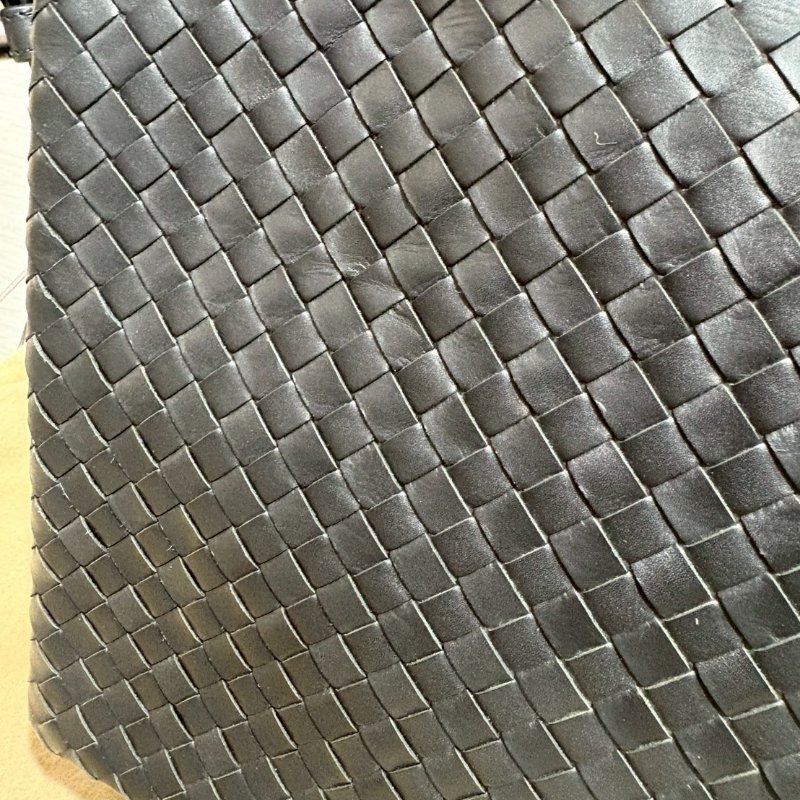 Bottega Veneta 編織掀蓋側背包-10