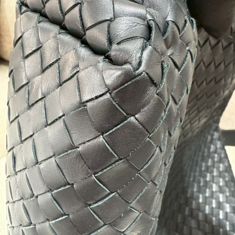 Bottega Veneta 編織掀蓋側背包-11