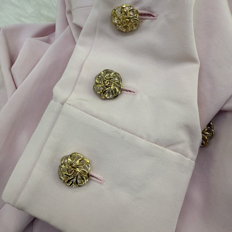 CHANEL 粉紅外套 EU34-17