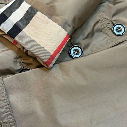 BURBERRY英國BRIT輕盈風衣UK10-4