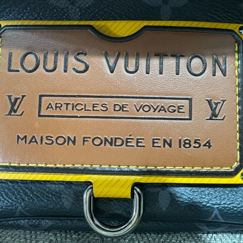 Louis Vuitton 腰包 特殊款-1