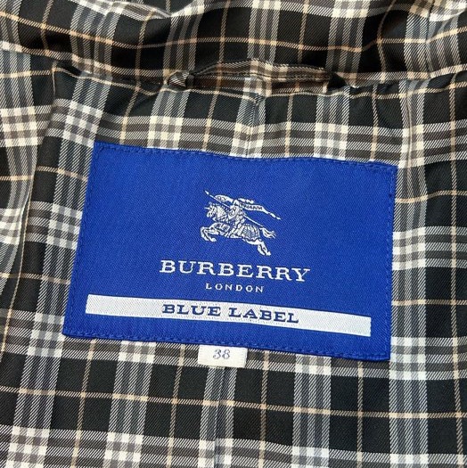 BURBERRY BLUE LABEL黑色連帽皮衣38-12