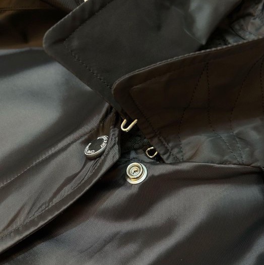 BURBERRY英國黑色輕盈斗篷風衣UK8-9