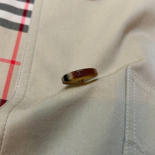 BURBERRY英國專屬標飾圖案輕便風衣UK2-5