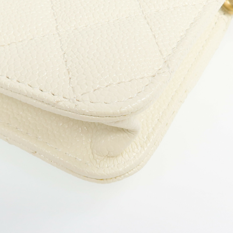 CHANEL 牛皮皮革Chain Shoulder金扣鏈帶肩背袋-6