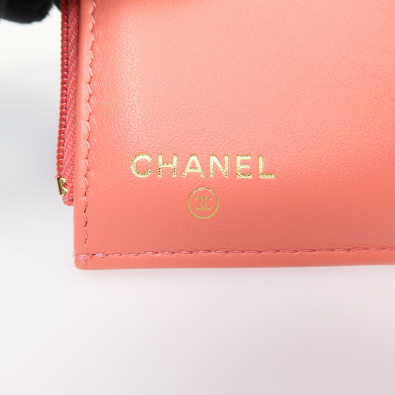 CHANEL 牛皮皮革Wallet金扣錢包-12