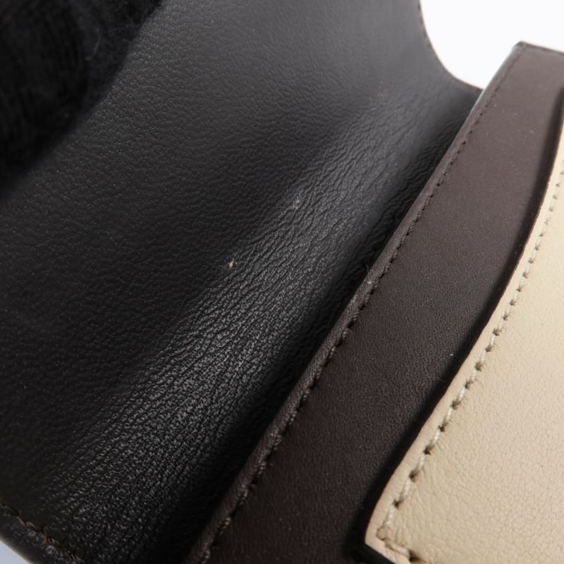 CELINE 牛皮皮革Card Case金扣卡片套-12