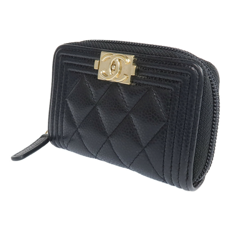 CHANEL 牛皮皮革Boy Card Case金扣卡片套-2