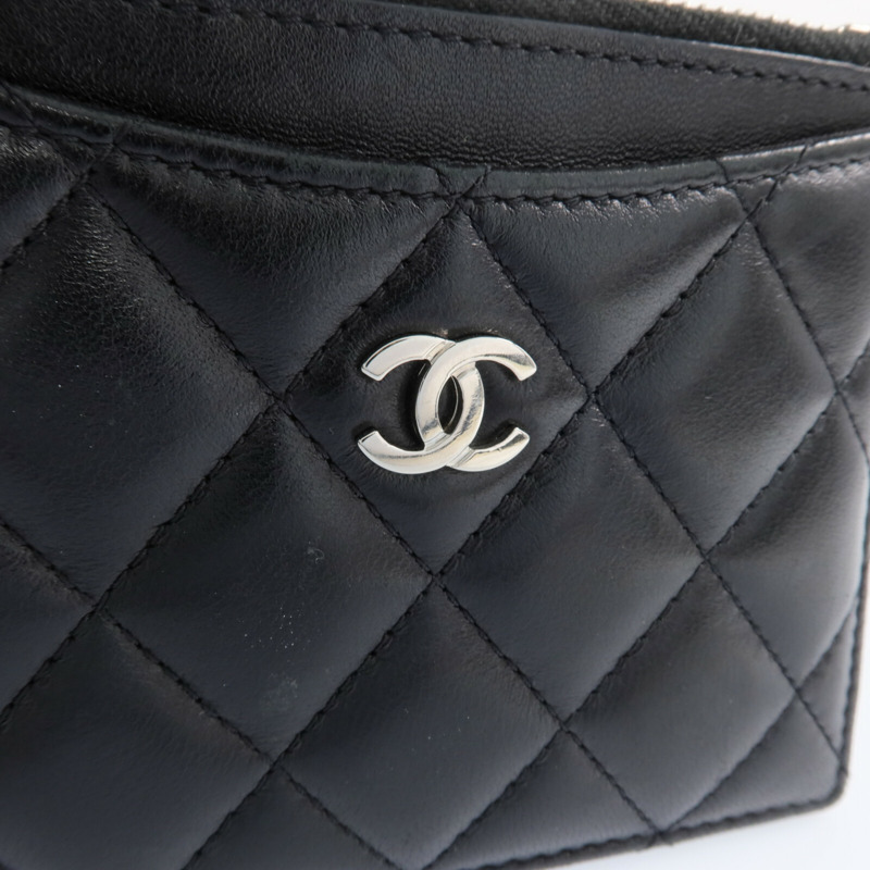 CHANEL 羊皮皮革Card Case銀扣卡片套-11