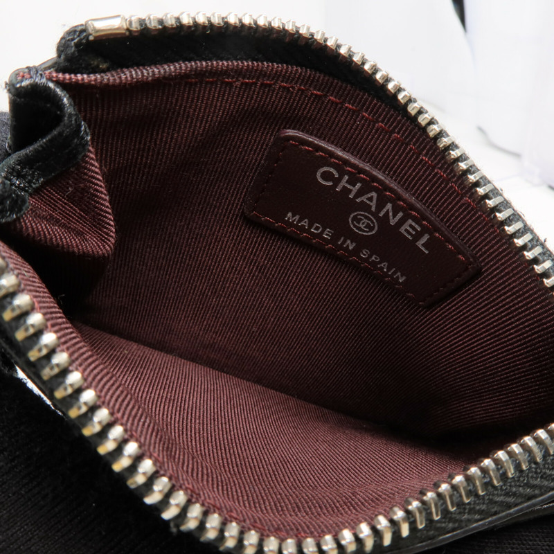 CHANEL 羊皮皮革Card Case銀扣卡片套-13