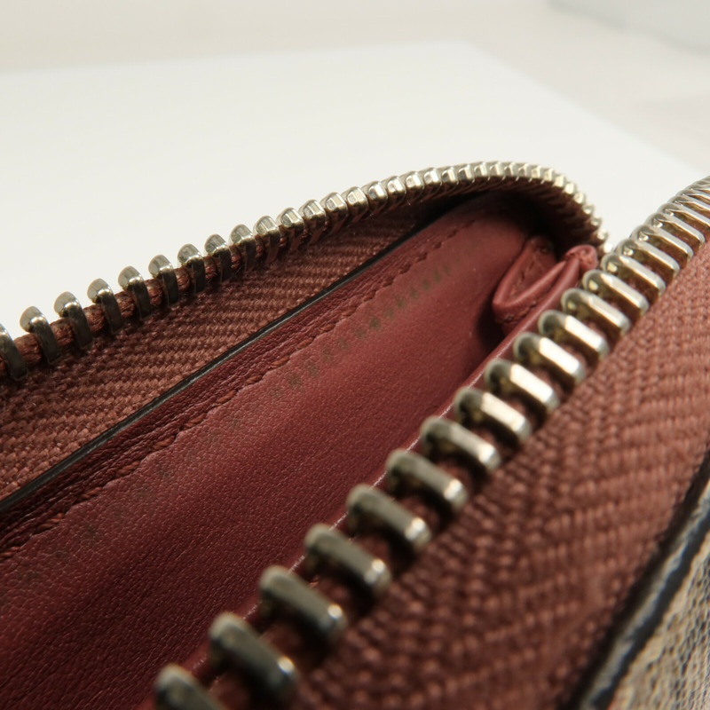 GUCCI 塗層帆布Card Case銀扣卡片套-14