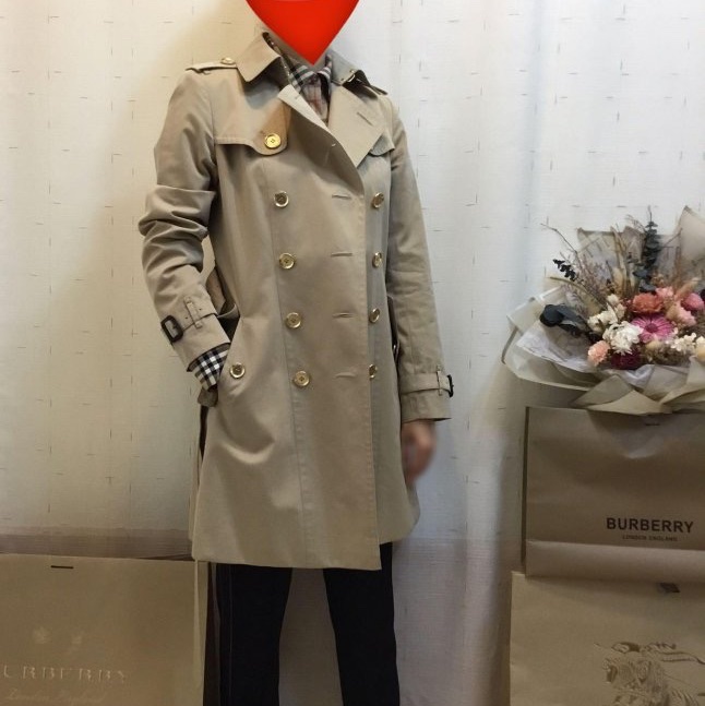 BURBERRY LONDON蜜色金釦風衣36-0