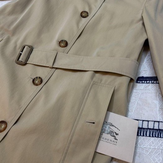 BURBERRY英國蜜色風衣UK2-7