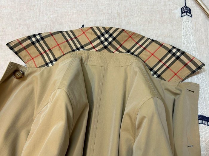 BURBERRY英國蜜色風衣UK2-9