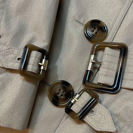 BURBERRY英國閃亮亮風衣UK6-6