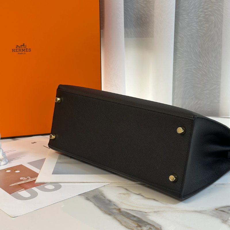 HERMES Kelly 28 - 黑金 B-5