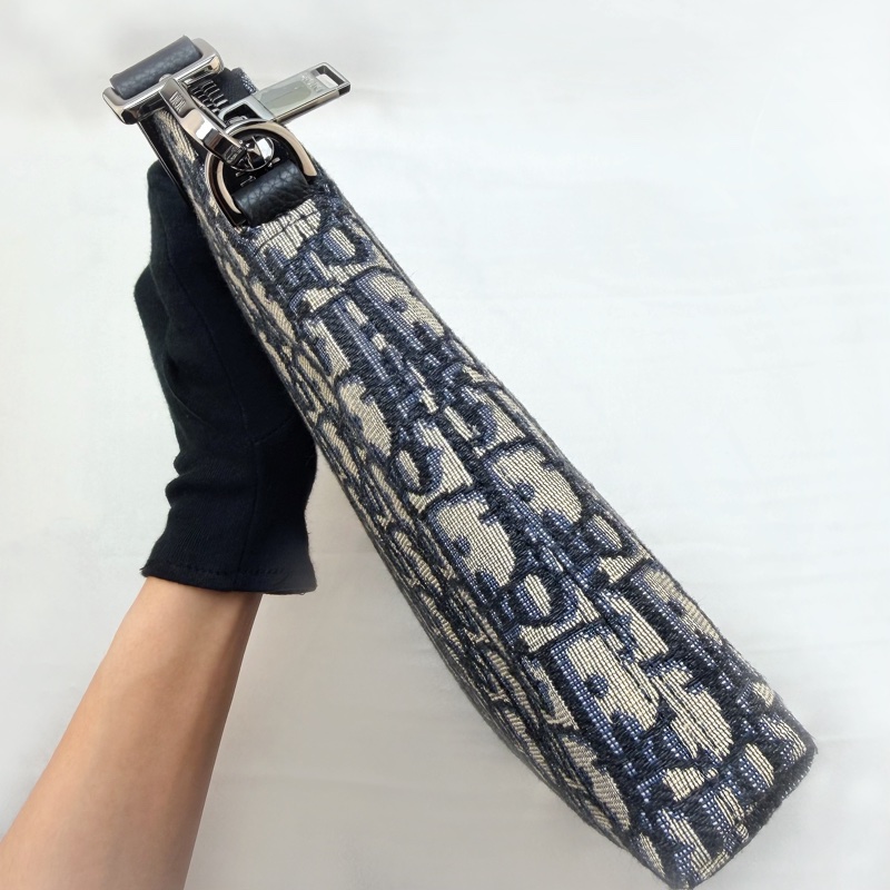 Dior 老花手拿包-3