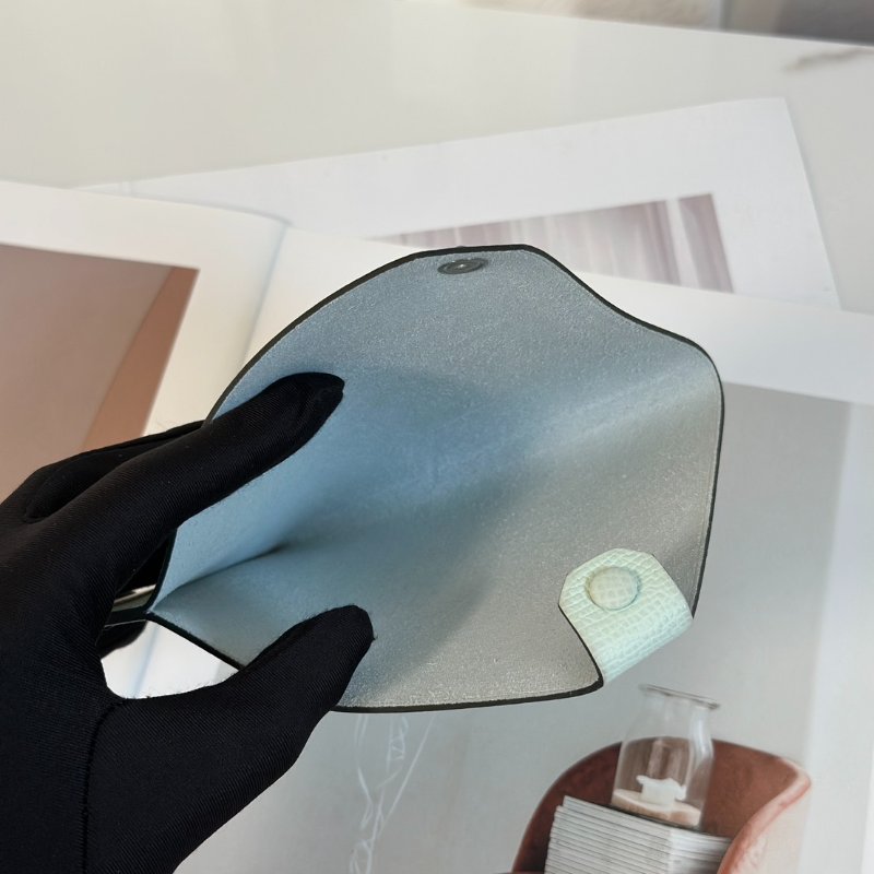 HERMES Tarmac 護照夾 - 新薄荷綠 W-4