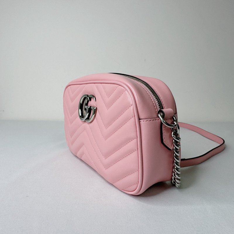 GUCCI 全新粉色牛皮相機包-2