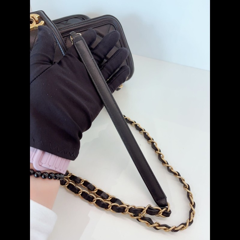 Chanel seasonal classic flap
Medium-20